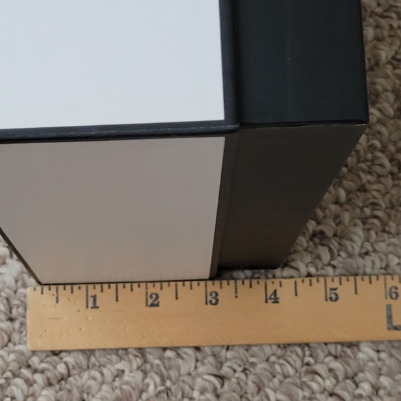 Chanel gift box - Picture 4 of 5